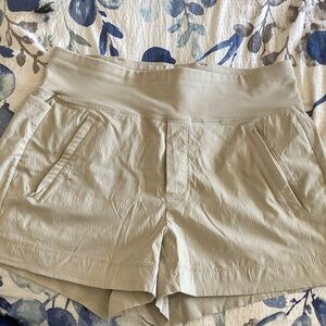 Athleta Trekkie High Waist Tan Shorts